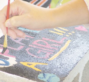 Painting a Brick <span class='credit'>Photo By: Kristyn Sonnenberg | Photo Editor</span>
